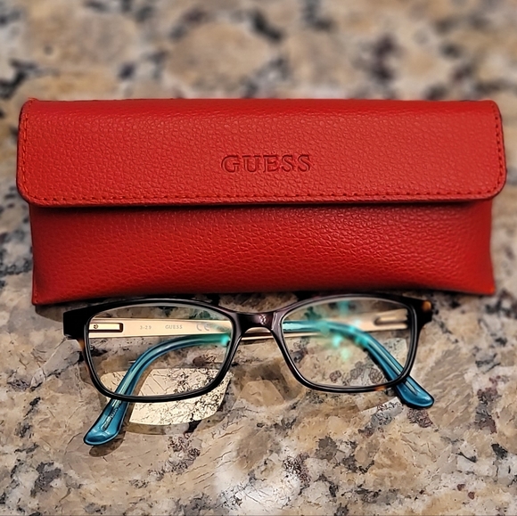 Guess frames - Picture 2 of 4